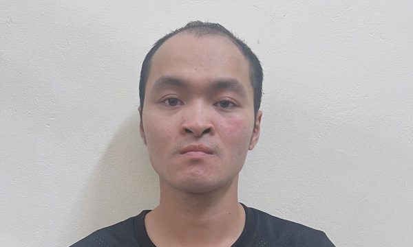 Tài xế có hơi men, tông chết người đứng cạnh dải phân cách