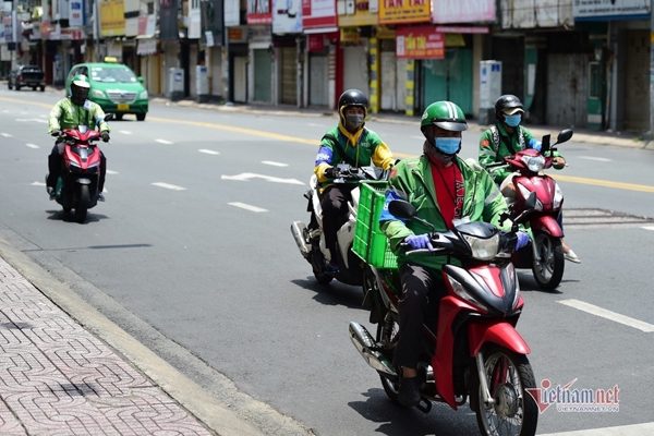 Tài xế Grab kêu gọi tắt app 2 ngày, Grab nói gì?