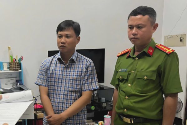 Tạm giam một đăng kiểm viên nhận hối lộ