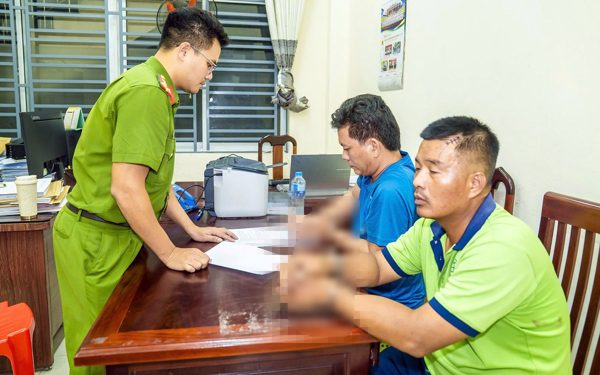 Tạm giữ khẩn cấp hai tài xế đánh nhau trên quốc lộ 51