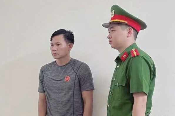 Tạm giữ người đàn ông hành hung nam sinh tại phòng gym ở Ninh Bình