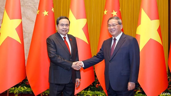 Tầm quan trọng của giao lưu lập pháp, trao đổi chính sách và giám sát thực thi trong hợp tác Việt-Trung