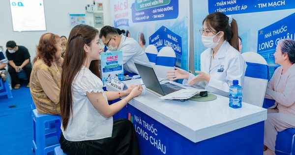 Tầm soát miễn phí, tư vấn sức khỏe 1:1 cùng bác sĩ tại nhà thuốc Long Châu