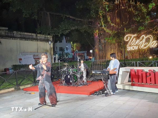“Tán Đa” - Điểm hẹn văn hóa mới giữa Thủ đô Hà Nội