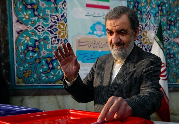 Tân lãnh đạo an ninh Iran cảnh báo cứng rắn các nước láng giềng