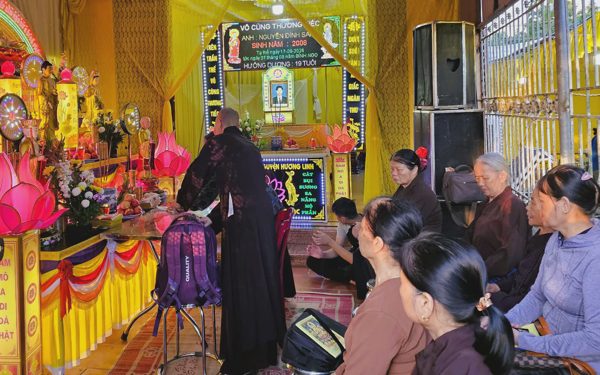 Tân sinh viên vừa nhập học 2 tuần đã lọt cống tử vong, xóm nhỏ nghẹn ngào