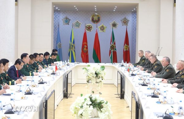 Tăng cường hợp tác quốc phòng Việt Nam-Belarus