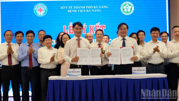 Tăng cường hợp tác y tế toàn diện giữa Bệnh viện Đà Nẵng và Bệnh viện Bạch Mai