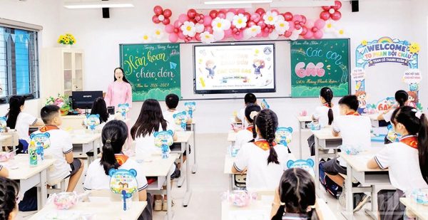 Tăng cường phối hợp thực hiện bảo hiểm xã hội, bảo hiểm y tế sau sắp xếp cơ sở giáo dục tại Hà Nội