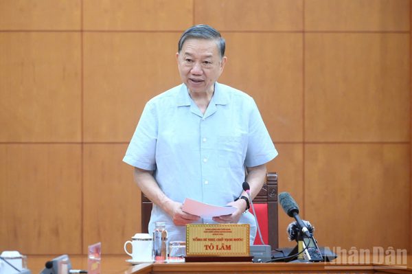 Tăng cường sự lãnh đạo của Đảng đối với công tác giải quyết các vụ án dân sự, hành chính