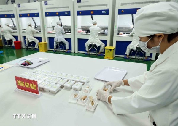 Tăng năng lực giám định ADN để hơn 207.000 hài cốt liệt sỹ có thêm cơ hội được xác định danh tính
