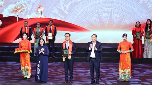 Tập đoàn Becamex được vinh danh vì những đóng góp tiêu biểu trong công tác an sinh xã hội