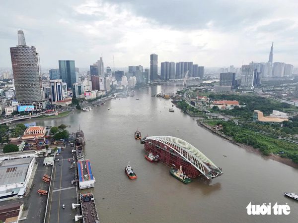 Tập đoàn Đại Dũng: Đưa nhịp cầu đi bộ 3.400 tấn về đích an toàn là niềm tự hào đặc biệt