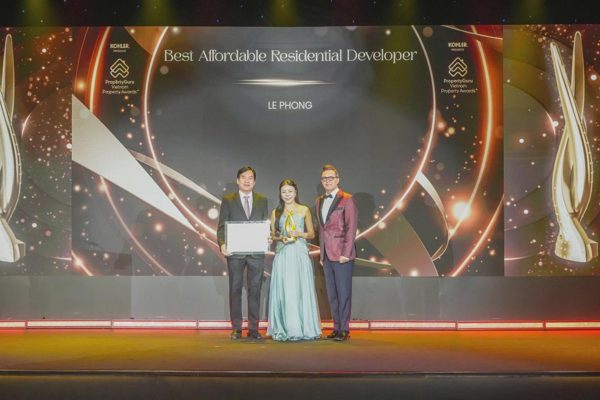Tập đoàn Lê Phong được vinh danh tại PropertyGuru Vietnam property Awards 2026