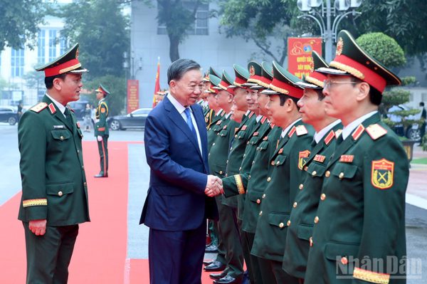 Tập trung xây dựng Lực lượng vũ trang Thủ đô cách mạng, chính quy, tinh nhuệ, hiện đại