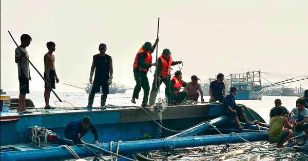Tàu cá bị lật gần đảo Phú Quý, 1 thuyền viên mất tích