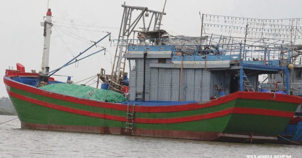 Tàu cá cùng 50 ngư dân Đà Nẵng mất liên lạc giữa biển
