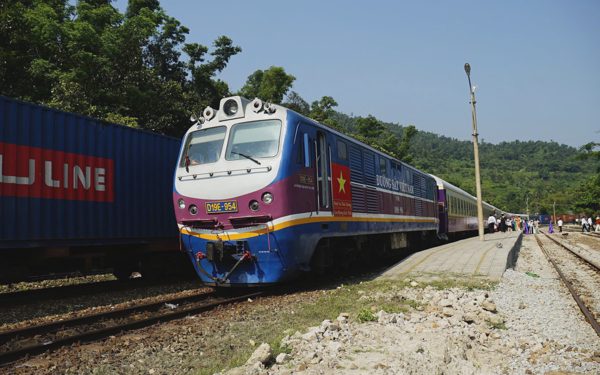 Tàu hỏa chạy bằng hơi nước nối Huế - Đà Nẵng dự kiến chạy vào tháng 10