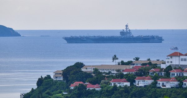 Tàu sân bay Mỹ cùng 4.800 quân nhân tới Phuket