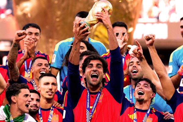 Tây Ban Nha vô địch World Cup 2026: Messi về thôi, đừng khóc!
