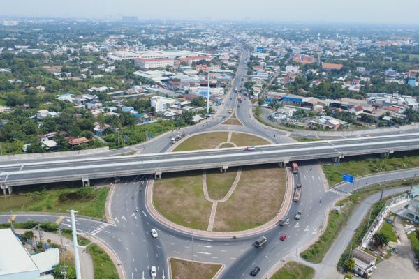 Tây Ninh nghiên cứu mở rộng quốc lộ 1 lên 10 làn, quốc lộ 22 lên 8 làn xe