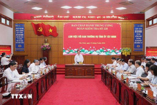 Tây Ninh: Tiếp thu, khắc phục hạn chế trong công tác cán bộ