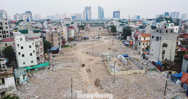 Tây Thăng Long: Nhà đã tháo dỡ, mặt bằng bỏ trống hơn 3 tháng