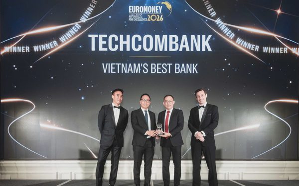 Techcombank lần thứ 6 liên tiếp được Euromoney vinh danh “Ngân hàng Tốt nhất Việt Nam”