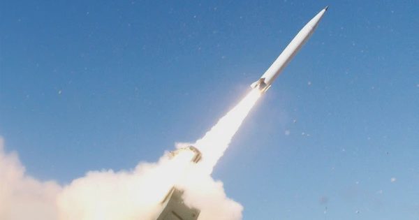 Tên lửa 'chính xác' của Mỹ làm chết dân thường Iran vì tầm sát thương quá rộng?