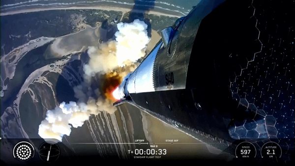 Tên lửa khổng lồ của tỷ phú Elon Musk làm nên điều chưa từng có