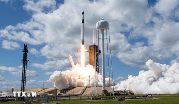 Tên lửa Starship lần đầu vào quỹ đạo, triển khai vệ tinh Starlink
