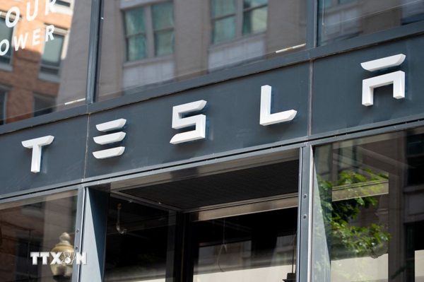 Tesla đưa xe tải điện Semi chinh phục thị trường châu Âu