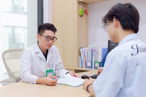 Thạc sĩ tâm lý nói về nhóm 'Con ghét bố mẹ' với gần 400.000 người theo dõi