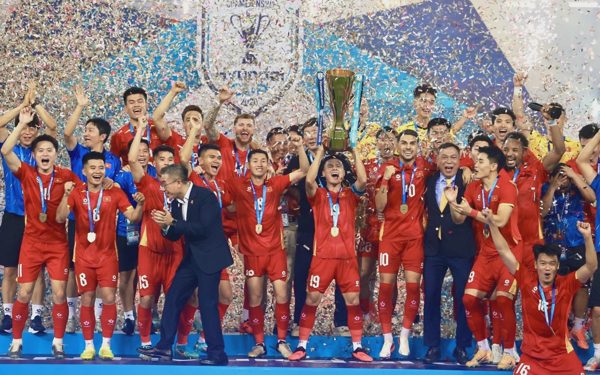 Thái Lan ghi hết 4 bàn nhưng tuyển Việt Nam vô địch ASEAN Cup 2026