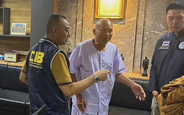 Thái Lan kết án cựu nhà sư 742 năm tù vì tham ô tiền công đức