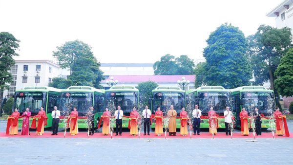 Thái Nguyên có tuyến xe buýt điện đầu tiên