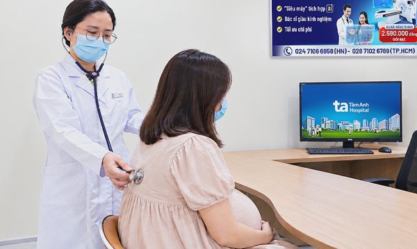 Thai phụ ho ra máu do lao phổi