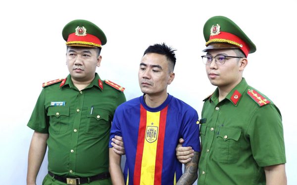 Thắng ‘ật’ bị khởi tố, bắt tạm giam để điều tra vụ gây rối ở Tràng An