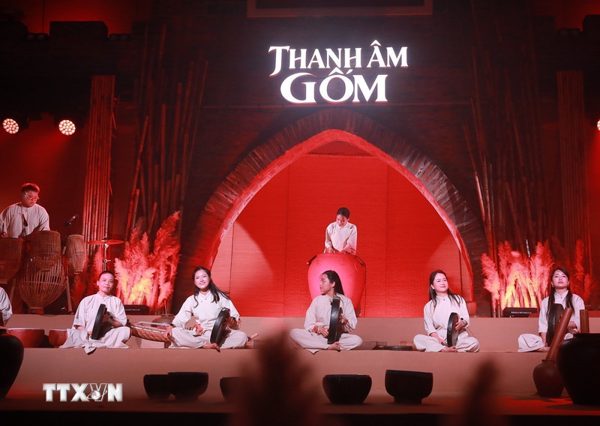 Thanh âm gốm - khi đất cất lời kể chuyện làng nghề