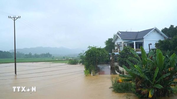 Thanh Hóa: Nước sông dâng cao, chủ động sơ tán 191 hộ trong tổng số 734 khẩu đến nơi an toàn