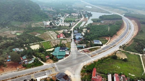 Thanh Hóa tháo gỡ điểm nghẽn, khơi thông nguồn lực phát triển