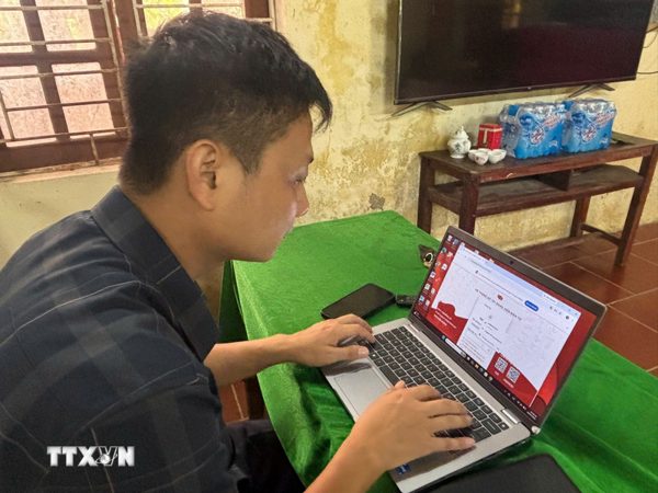 Thanh Hóa: Triển khai thiết bị Starlink, nâng cao kết nối Internet ở vùng sâu, vùng xa