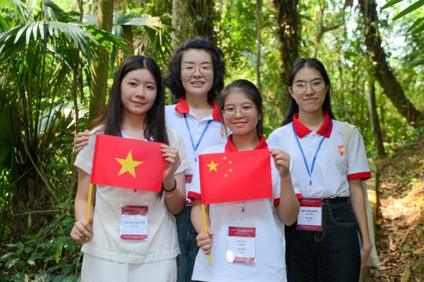 Thanh niên Việt - Trung theo dấu chân Bác về 'địa chỉ đỏ' cách mạng