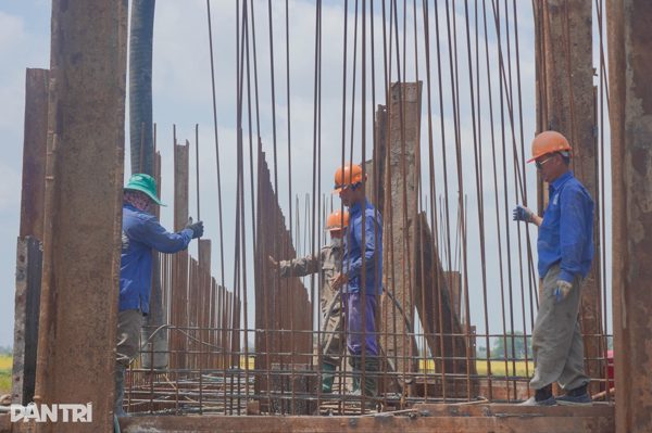 Thanh tra Chính phủ nêu lý do 2 dự án cao tốc trọng điểm thiếu vật liệu