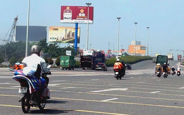 Tháo dỡ xong trạm thu phí cầu Đồng Nai, cửa ngõ phía Đông TP.HCM