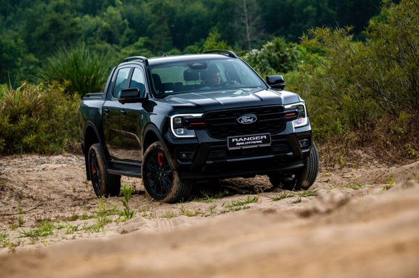 Thêm một mẫu xe soán ngôi "vua bán tải" của Ford Ranger