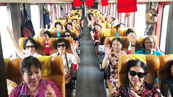 Thêm sức hút cho du lịch đường sắt