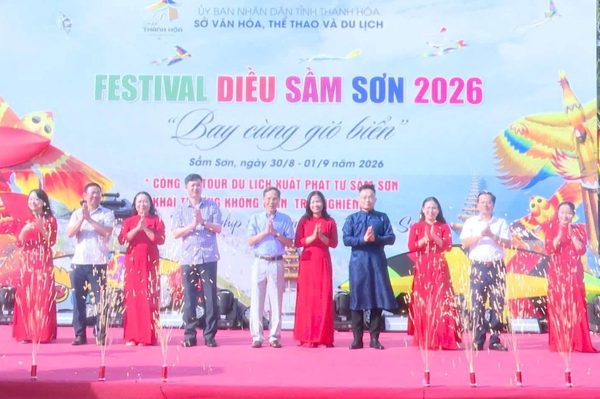 Thí điểm tour du lịch kết nối phố biển Sầm Sơn với các di sản xứ Thanh