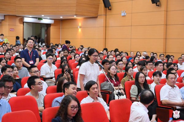 Thí sinh nói gì về 'đặc sản' chọn chuyên ngành bác sĩ nội trú ở trường ĐH Y Hà Nội