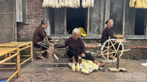 Thị trường lao động Việt Nam duy trì xu hướng phục hồi, ổn định